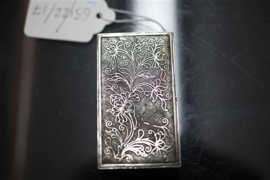 A 19th century Chinese silver filigree work snuff box, 3in.